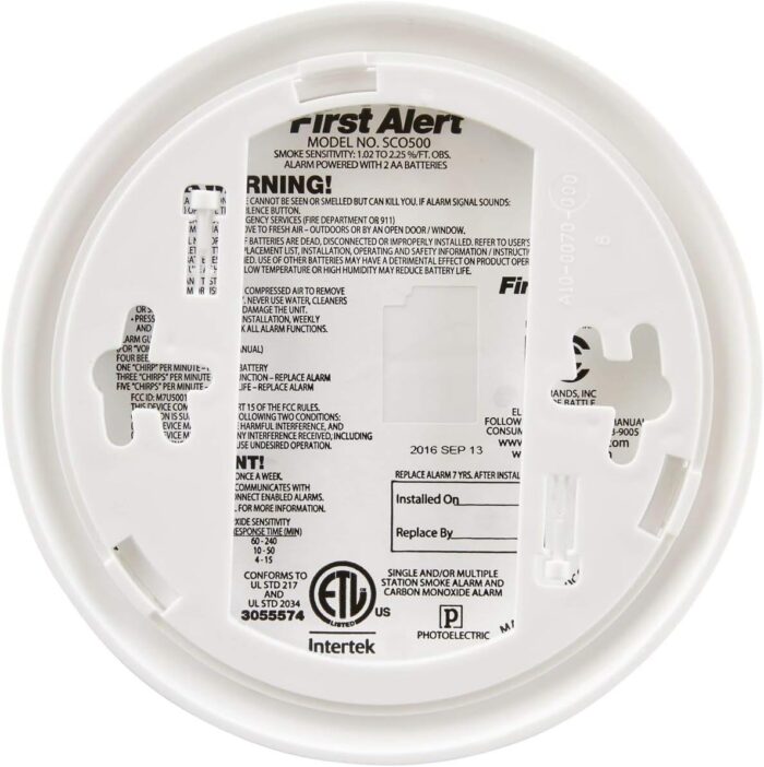 First Alert Battery Powered SCO500B Wireless Interconnected Photoelectric Smoke and Carbon Monoxide Combo Alarm with Voice and Location - Image 2